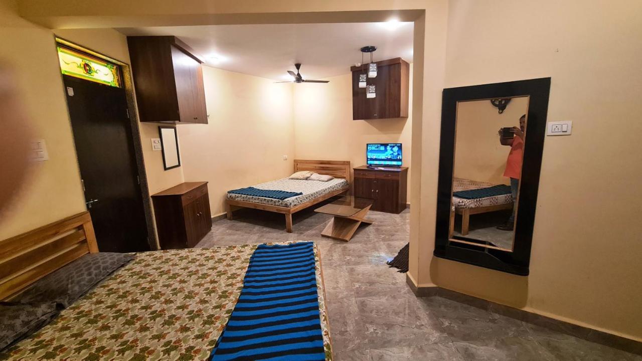 Godwill Kimo Guest House Seraulim Madgaon Exterior photo